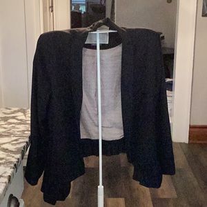 Anthropologie Cartonnier Calvin ruffle hem blazer.